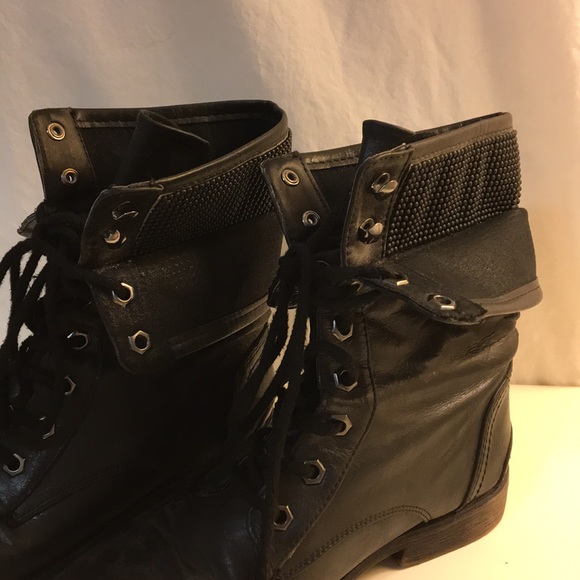 Women’s RHO Combat Boots - Picture 5 of 6